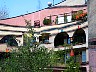 HundertwasserHaus3.JPG